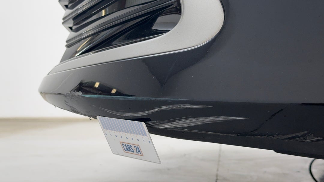 Bumper Front Scratch