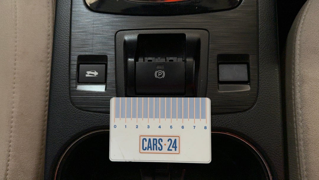 2016 Subaru Liberty 2.5i, Automatic, 131474 km, Miscellaneous Interior Broken