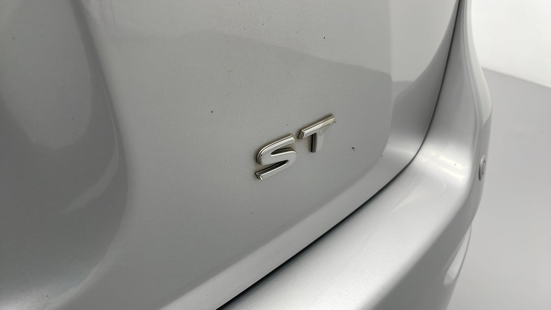 Badge (Boot Right Side)