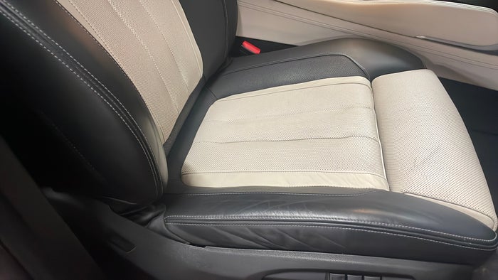 BMW X6-Seat RHS Front Depressed/Pressure Mark