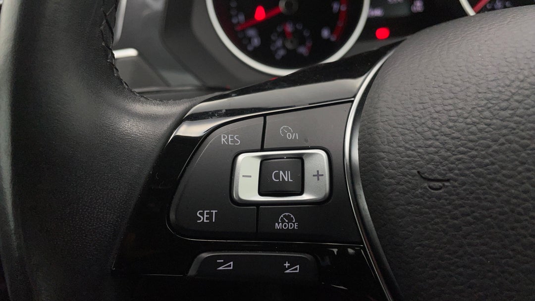 2018 Volkswagen Tiguan 110 Tsi Trendline, Automatic, 31946 km, Cruise Control