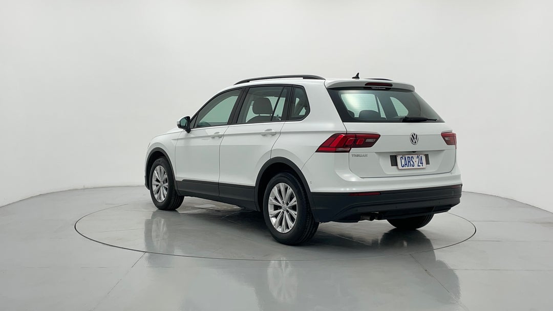 2018 Volkswagen Tiguan 110 Tsi Trendline, Automatic, 31946 km, Left Back Diagonal (45- Degree) View