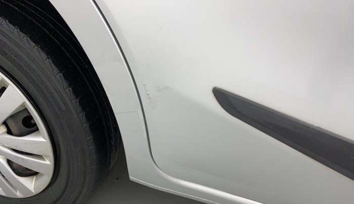 2017 Datsun Go Plus T, Petrol, Manual, 41,479 km, Right rear door - Minor scratches