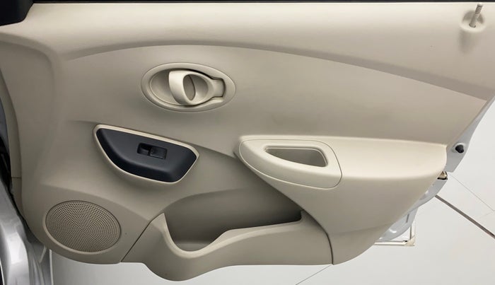 2017 Datsun Go Plus T, Petrol, Manual, 41,479 km, Driver Side Door Panels Control