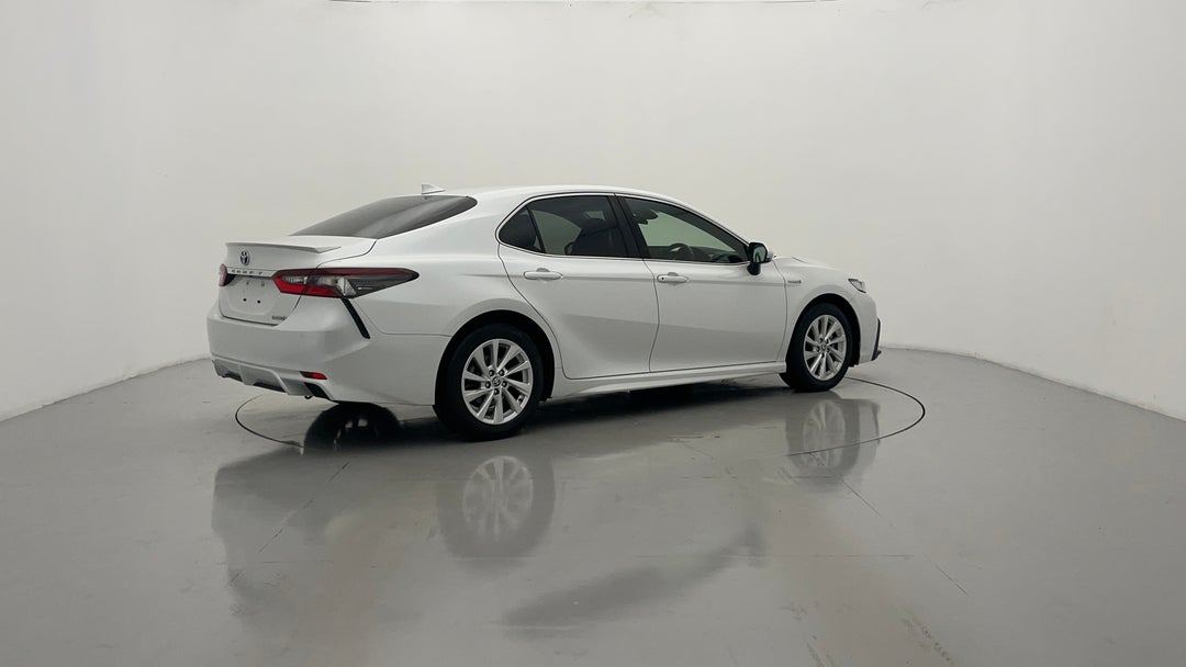 Right Back Diagonal (45- Degree) View