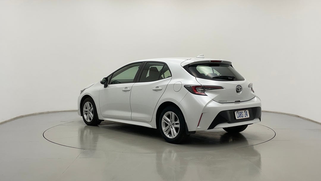 Left Back Diagonal (45- Degree) View