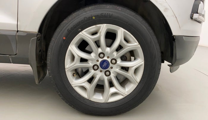 2014 Ford Ecosport TITANIUM 1.5L DIESEL (OPT), Diesel, Manual, 96,436 km, Right Front Wheel