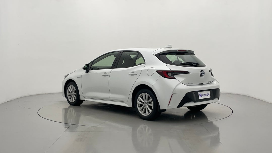 Left Back Diagonal (45- Degree) View