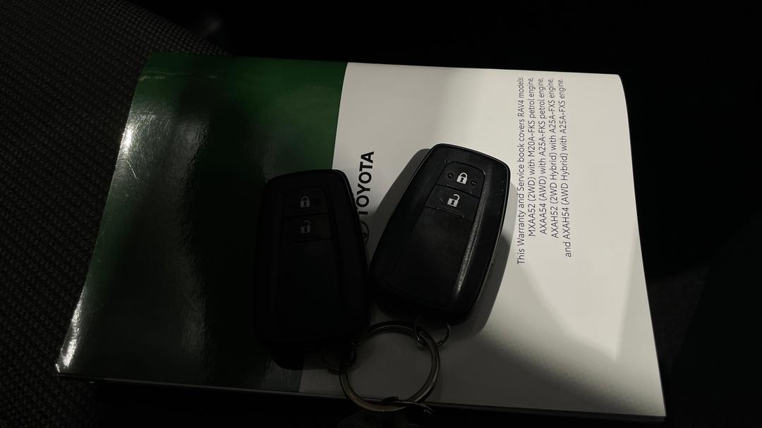 2019 Toyota RAV4 Gx (2WD) Hybrid, Automatic, 60493 km, Key Close-up