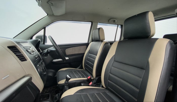 2014 Maruti Wagon R 1.0 VXI, Petrol, Manual, 45,976 km, Right Side Front Door Cabin