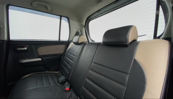 2014 Maruti Wagon R 1.0 VXI, Petrol, Manual, 45,976 km, Right Side Rear Door Cabin