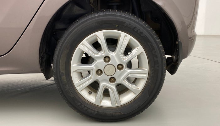2018 Tata Tiago XZ 1.2 REVOTRON, Petrol, Manual, 28,457 km, Left Rear Wheel