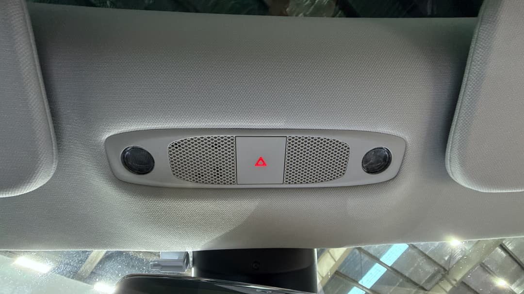 2021 Tesla Model 3 Standard Range Plus RWD, Automatic, 52458 km, On-Roof Controls/Sunglass holder