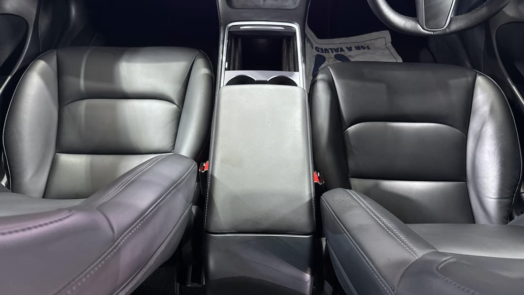 2021 Tesla Model 3 Standard Range Plus RWD, Automatic, 52458 km, Center Console