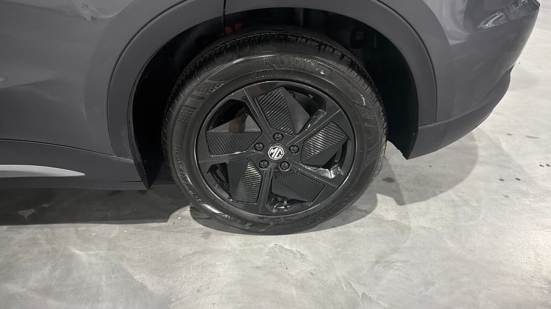 2025 MG Mgs5 Ev Excite 49, Automatic, 14395 km, Left Rear Wheel