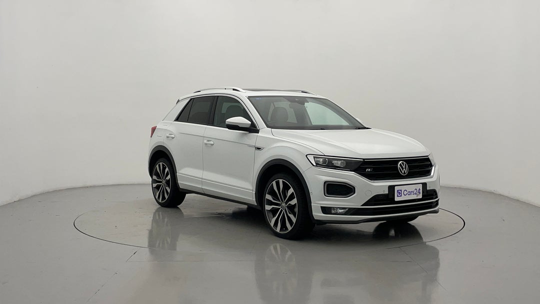 Right Front Diagonal (45- Degree) View