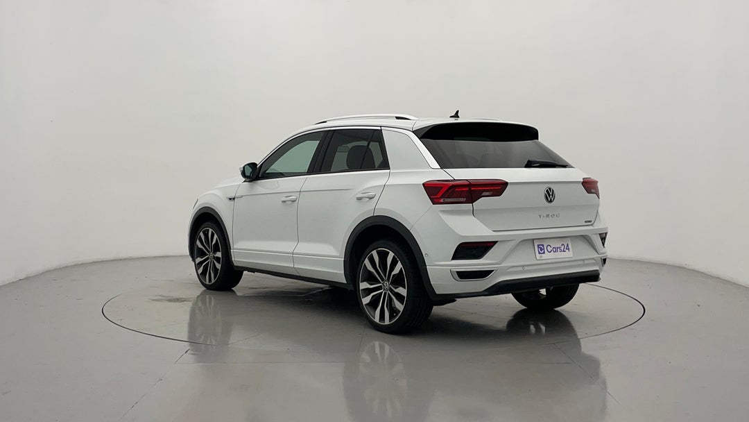 Left Back Diagonal (45- Degree) View