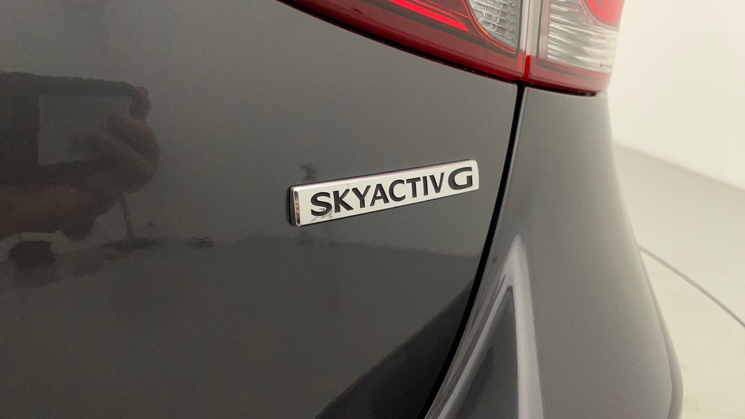 Badge (Boot Right Side)