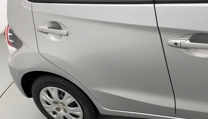 2015 Honda Brio S MT, Petrol, Manual, 23,992 km, Right rear door - Slightly dented