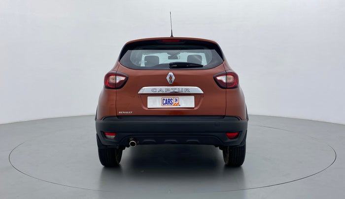 2018 Renault Captur RXE PETROL MT, Petrol, Manual, 6,607 km, Back/Rear
