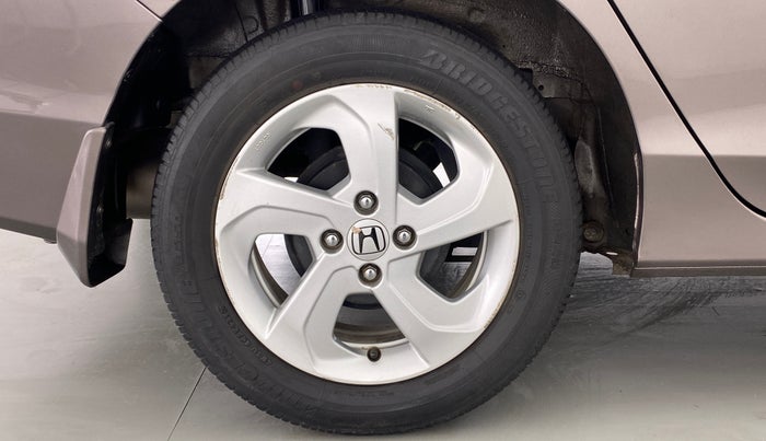 2017 Honda City V MT PETROL, Petrol, Manual, 28,385 km, Right Rear Wheel