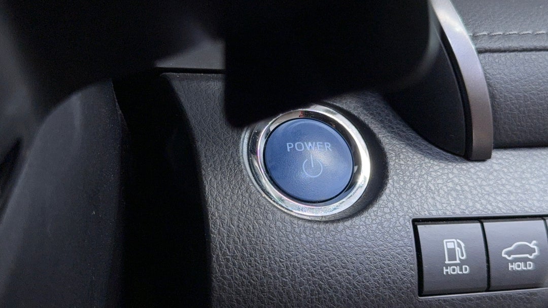 2021 Toyota Camry Sx Hybrid, Automatic, 50057 km, Keyless / Button Start