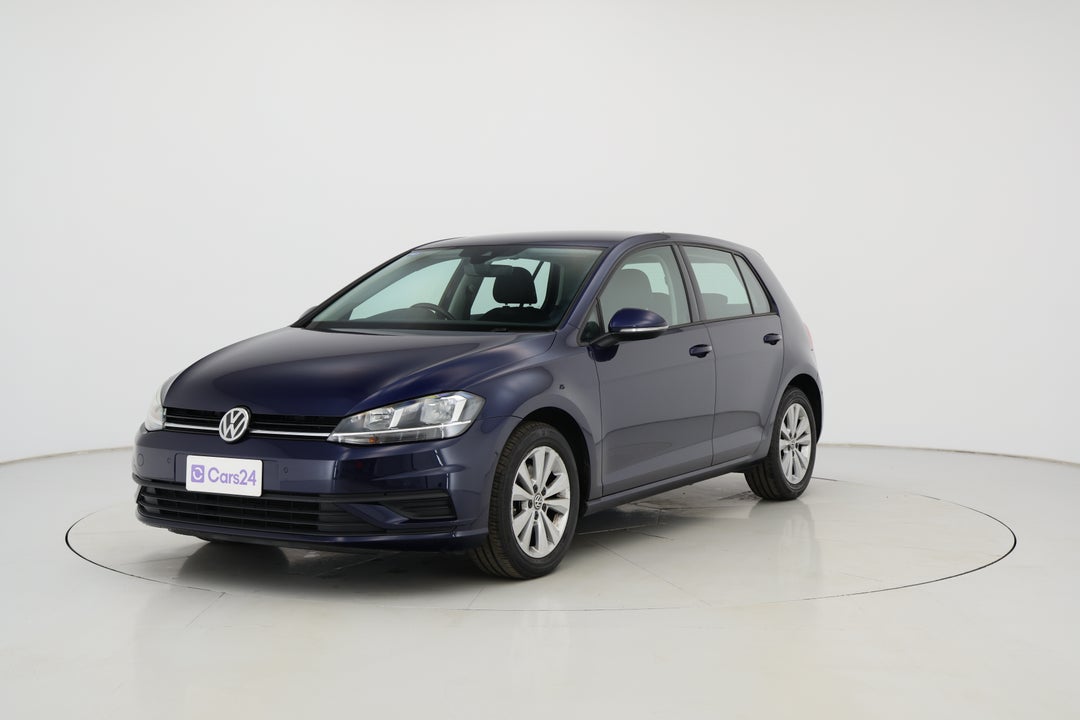 2019 Volkswagen Golf 110 Tsi Trendline, Automatic, 74852 km, Left Front Diagonal (45- Degree) View