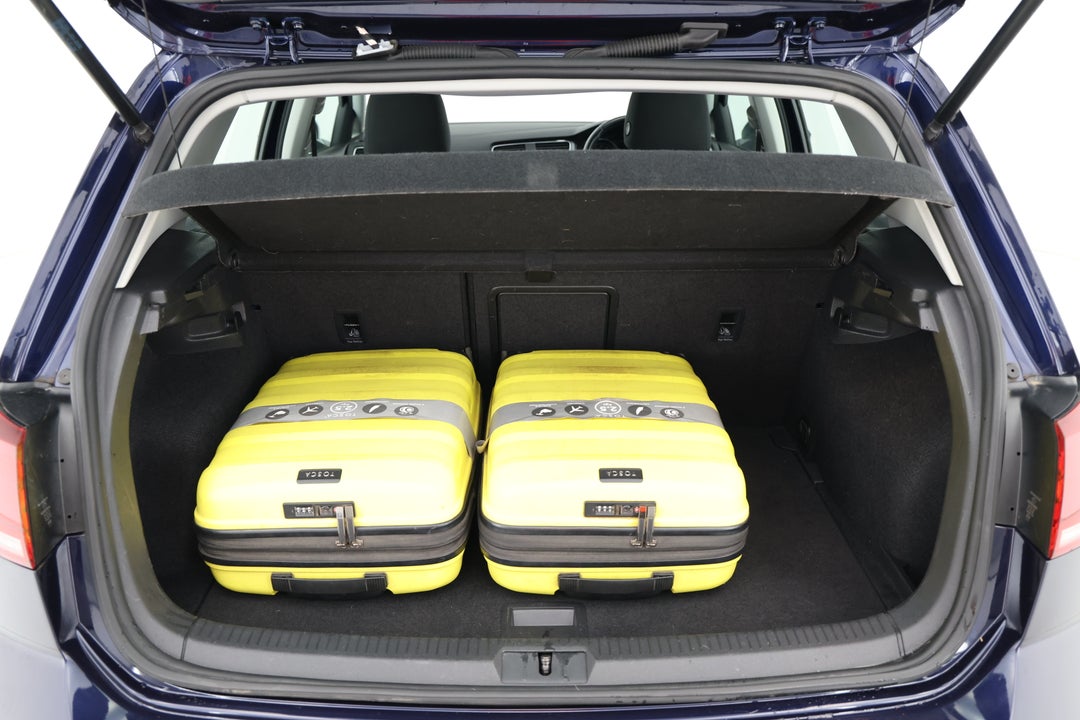 2019 Volkswagen Golf 110 Tsi Trendline, Automatic, 74852 km, Boot Inside View with Luggage