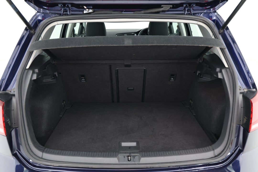 2019 Volkswagen Golf 110 Tsi Trendline, Automatic, 74852 km, Boot Inside View