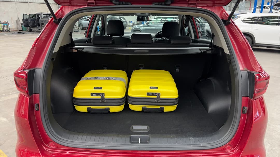 2021 Kia Sportage Sx (FWD), Automatic, 31342 km, Boot Inside View with Luggage