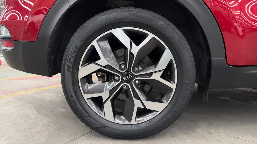 2021 Kia Sportage Sx (FWD), Automatic, 31342 km, Right Rear Wheel
