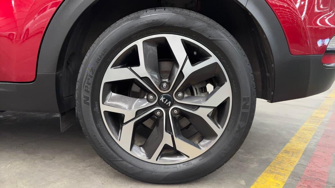 2021 Kia Sportage Sx (FWD), Automatic, 31342 km, Left Rear Wheel