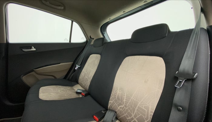 2014 Hyundai Grand i10 SPORTZ 1.2 KAPPA VTVT, Petrol, Manual, 56,412 km, Right Side Rear Door Cabin