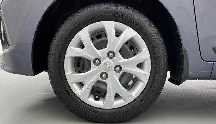2014 Hyundai Grand i10 SPORTZ 1.2 KAPPA VTVT, Petrol, Manual, 56,412 km, Left Front Wheel