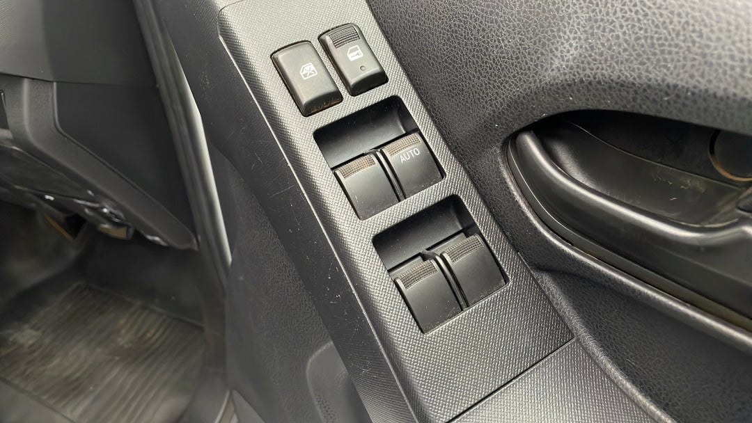 Drivers Side Door Panel Controls