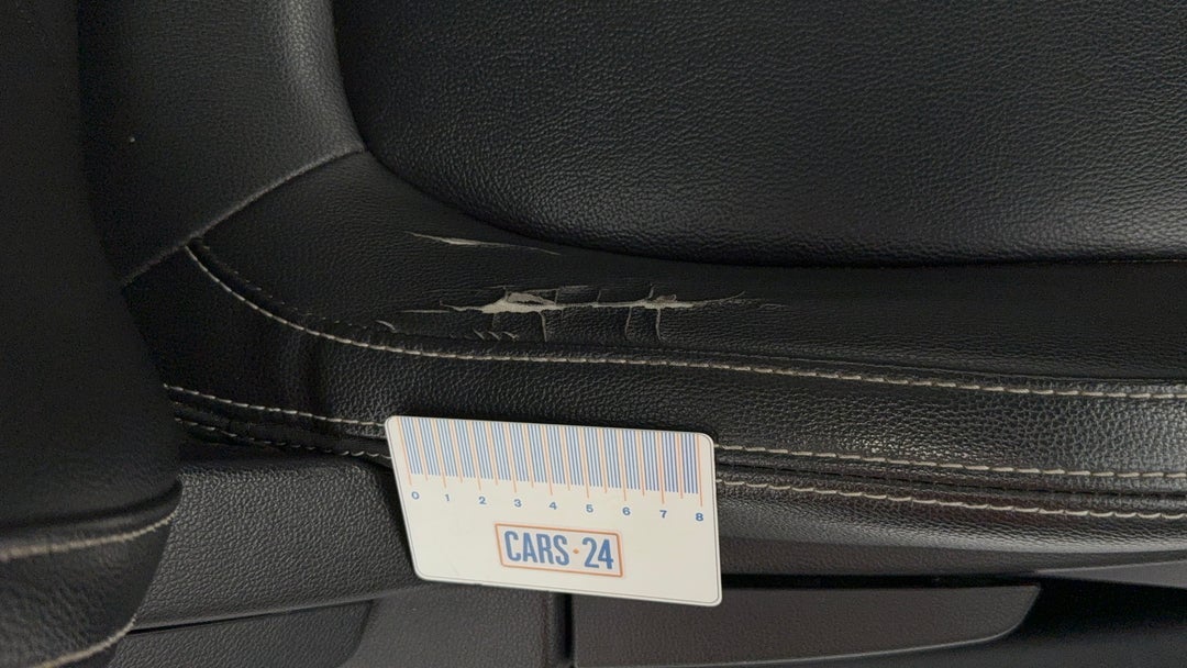 2018 MG ZS Essence, Automatic, 72852 km, Seats Front RHS Wear