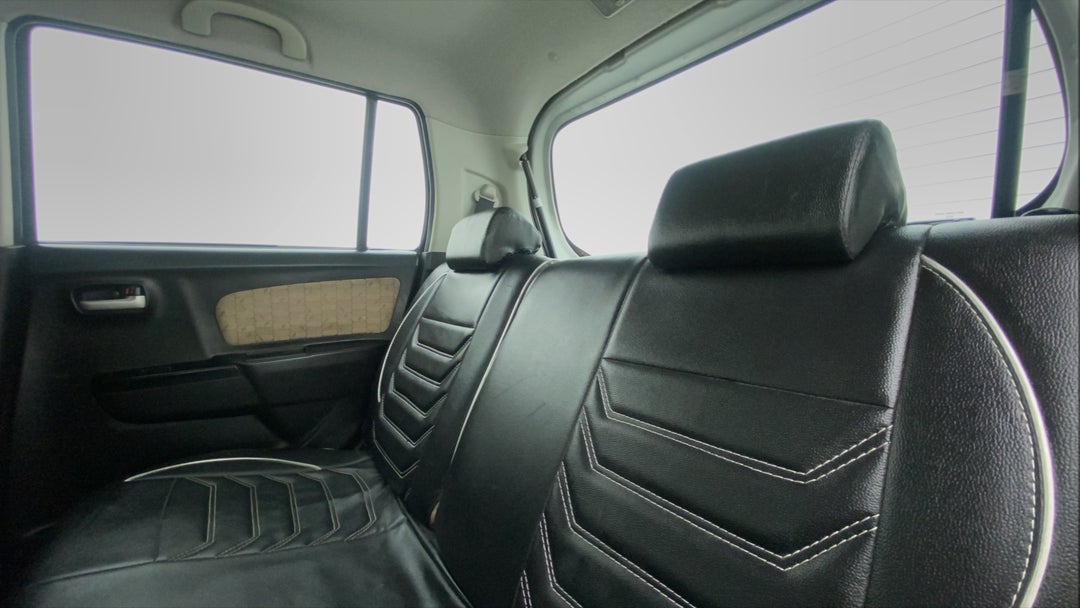 Right Side Rear Door Cabin
