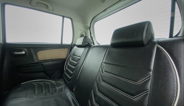 2018 Maruti Wagon R 1.0 VXI, Petrol, Manual, 48,863 km, Right Side Rear Door Cabin