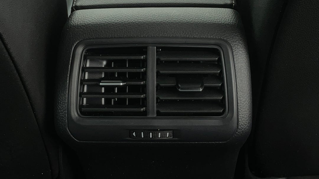 Rear A/C Vent