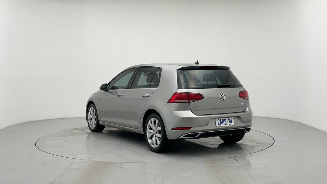 Left Back Diagonal (45- Degree) View