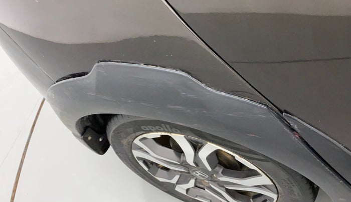 2018 Honda WR-V 1.5L I-DTEC VX MT, Diesel, Manual, 1,23,279 km, Right quarter panel - Cladding has minor damage