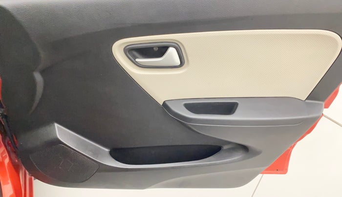 2019 Maruti Alto LXI O, Petrol, Manual, 1,02,415 km, Driver Side Door Panels Control