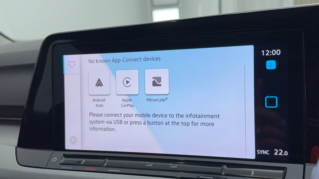 2022 Volkswagen Golf 110tsi Life, Automatic, 44537 km, Android/Apple Car Play