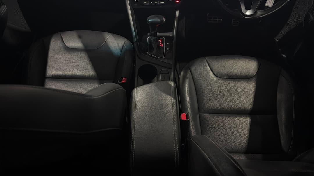 2021 Kia Niro Hev Sport (hybrid), Automatic, 109028 km, Center Console