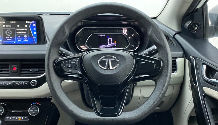 2020 Tata NEXON XZ+ 1.2, Petrol, Manual, 32,081 km, Steering Wheel Close Up