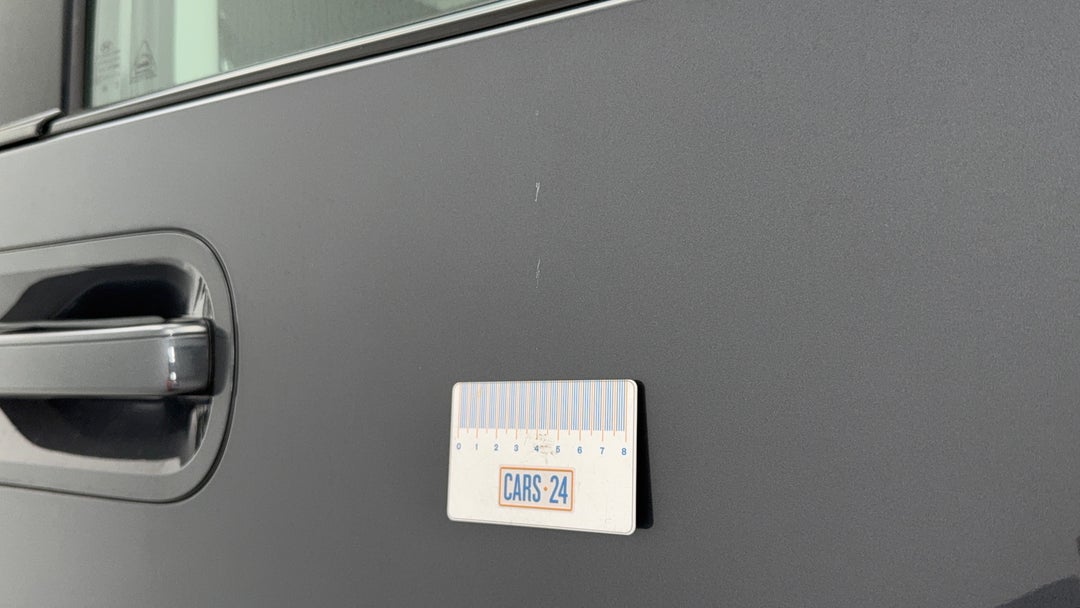 2022 Hyundai Staria Staria, Automatic, 53831 km, Doors Front RHS Chip