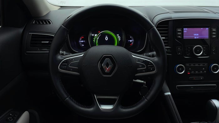 RENAULT KOLEOS-Steering Wheel Close-up