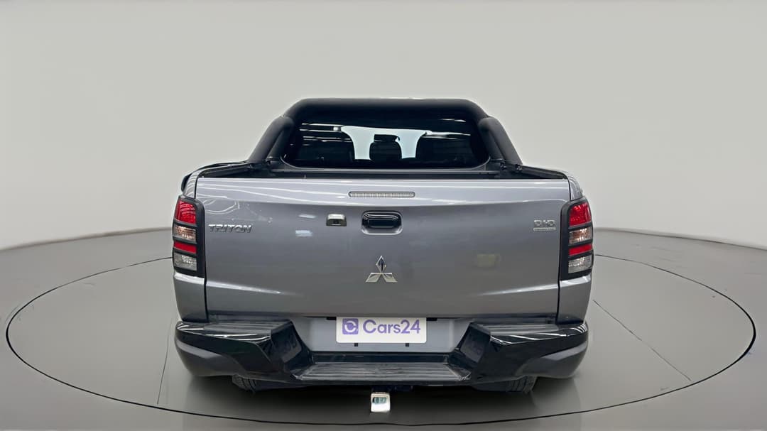 Back/Rear View