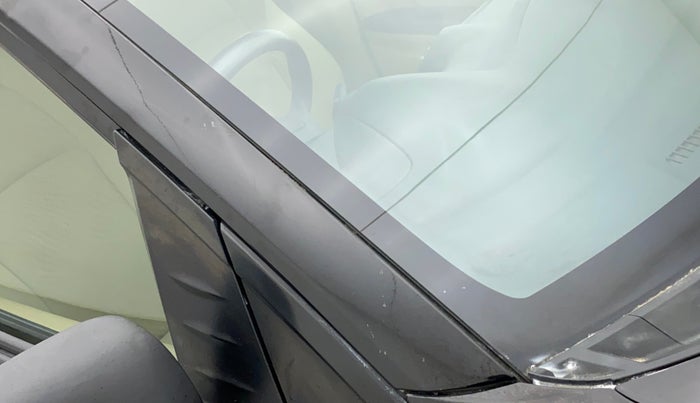 2014 Honda Amaze 1.2L I-VTEC E, Petrol, Manual, 17,202 km, Right A pillar - Minor scratches
