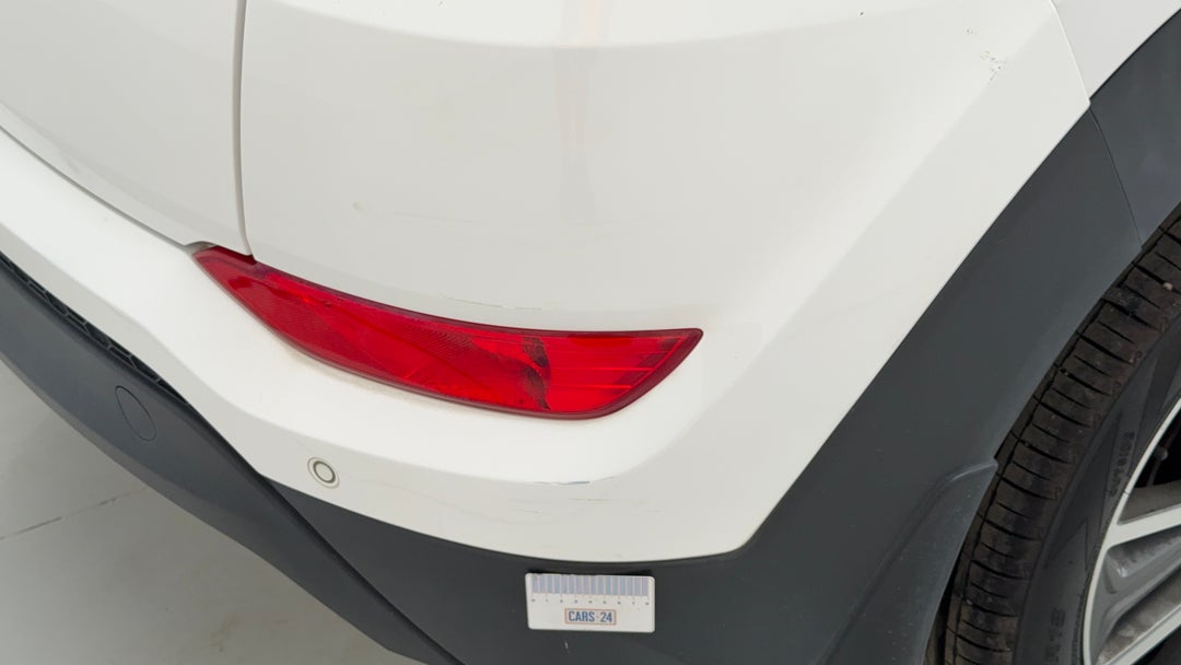 2016 Hyundai Tucson Active X (FWD), Automatic, 93137 km, Bumper Rear Scratch